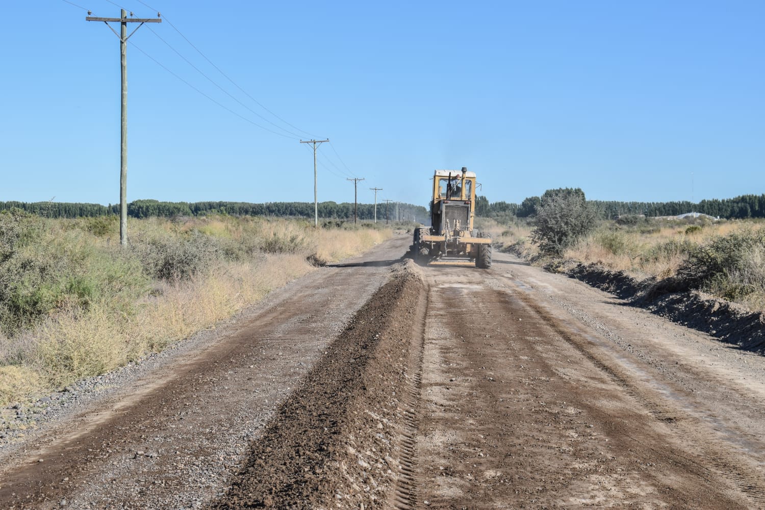 SE INICIARON TAREAS DE MANTENIMIENTO EN CAMINOS RURALES